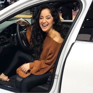 Forever 21 Off The Shoulder Balloon Sweater - S